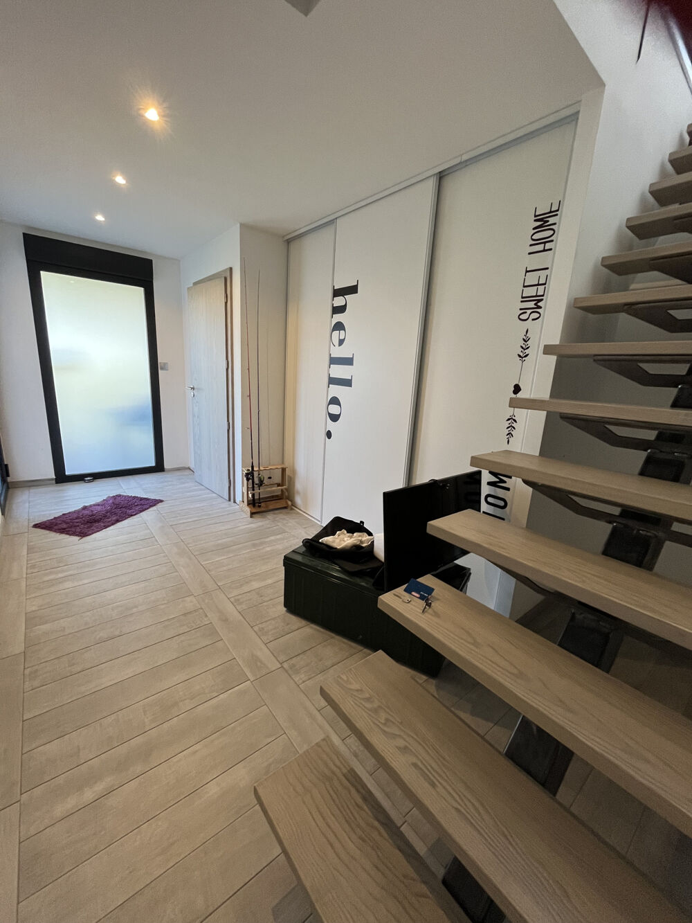 Magnifique maison de 234 m2 à MAGNY-VERNOIS 2 habitations, 5 chambres, bureau et double garage