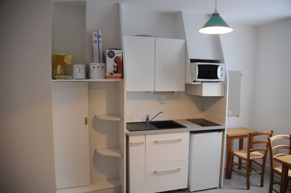 Immeuble comprenant 3 appartements pour location à curistes