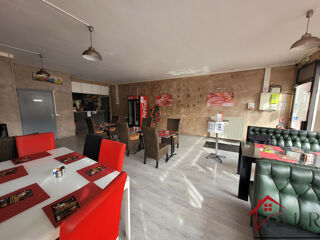  Immeuble  vendre 8 pices 200 m