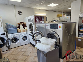  Immeuble � vendre 7 pi�ces 218 m�