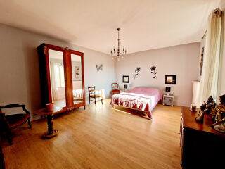  Maison  vendre 6 pices 260 m