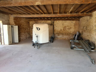  Parking / Garage à vendre 129 m²