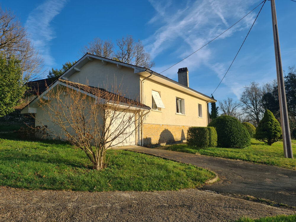 Vente Maison Maison de 105 m2 sur parcelle close d'environ 1 550 m2 Sarlat la caneda