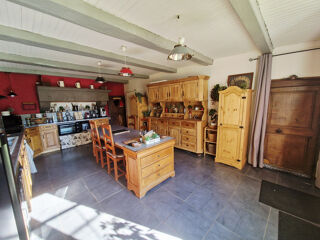  Maison  vendre 6 pices 184 m