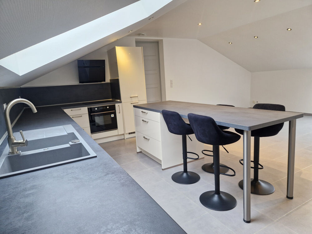 Appartement T6 environ 102 m2