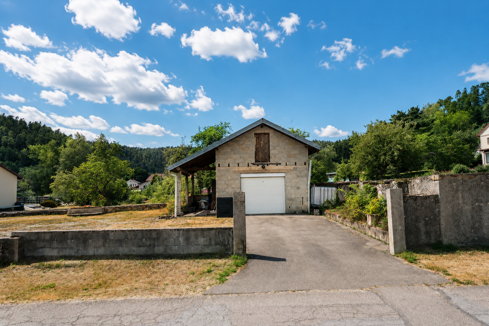 Vente Ferme BIFFONTAINE   FERME RÉNOVÉE + GÎTE + TERRAIN CONSTRUCTIBLE AVEC GARAGE INCLUS Biffontaine
