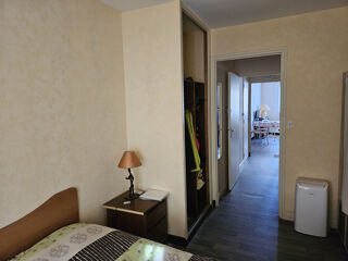  Immeuble � vendre 11 pi�ces 225 m�