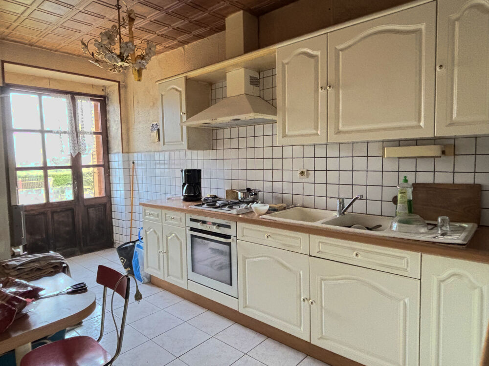 Maison de caractère avec fort potentiel Idéal gîtes ou chambres dhôtes