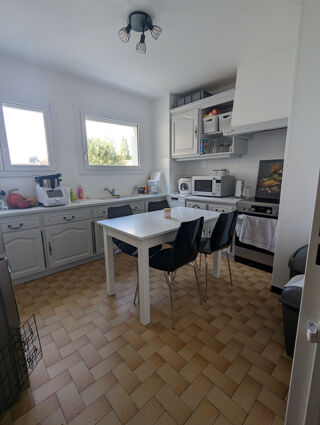  Appartement  vendre 4 pices 77 m