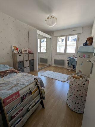  Appartement  vendre 4 pices 77 m