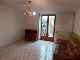  Maison � vendre 10 pi�ces 180 m�