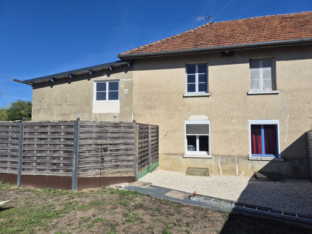 Vente Maison Maison à fort potentiel avec terrain de 2299m2 Bazincourt sur saulx