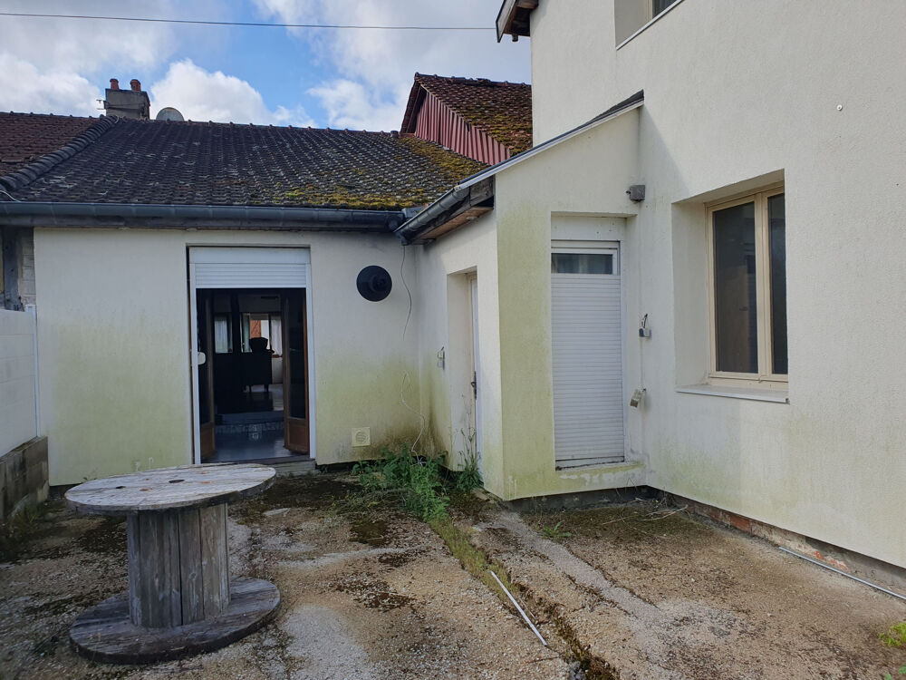 Vente Maison Maison de village de 115m2 à CHEMINON St dizier
