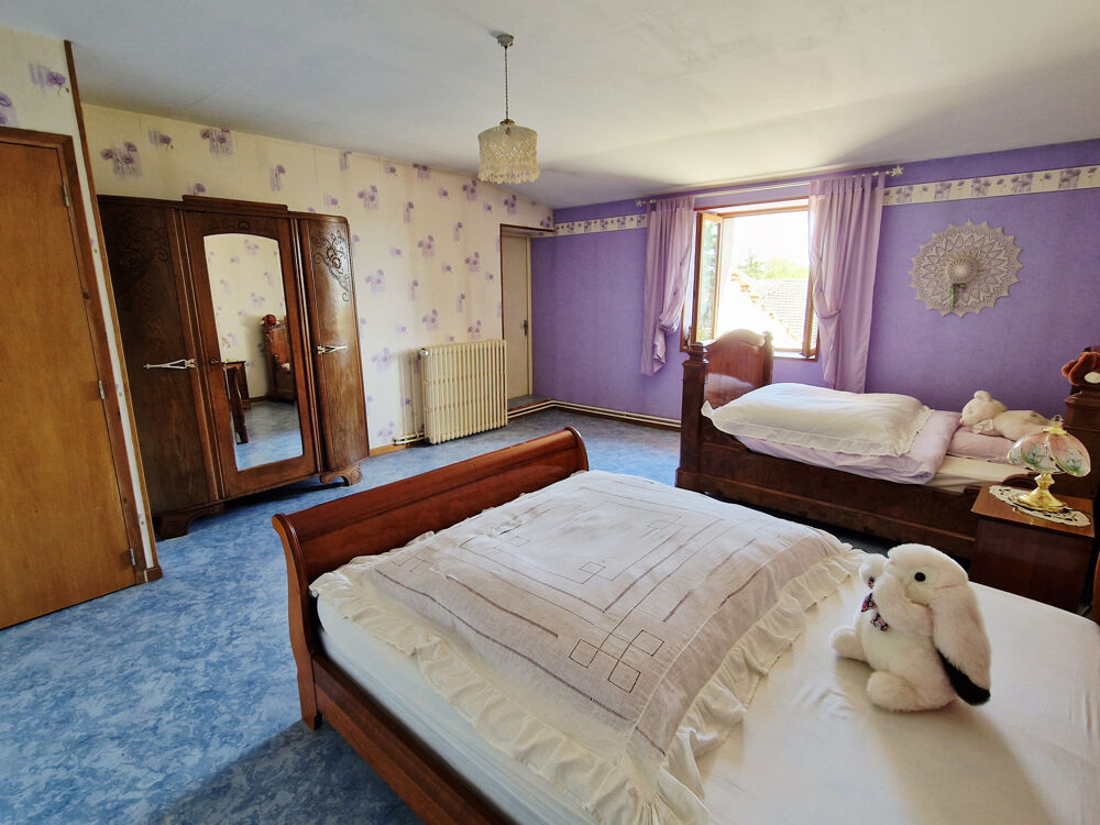 Vente Maison Maison 205 m2 avec 3 chambres Voisey