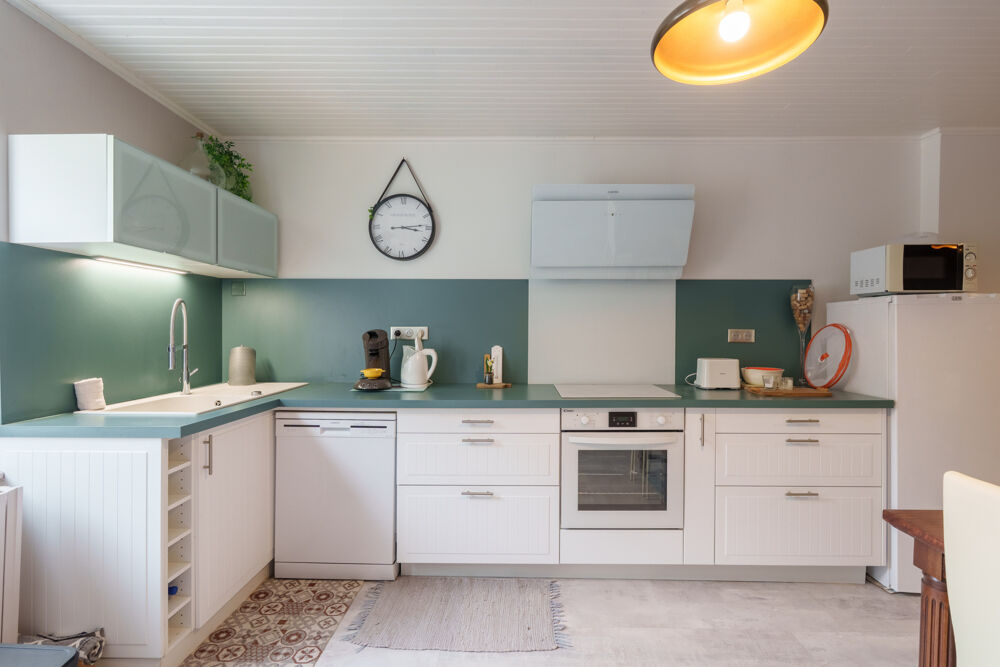Une maison en pierre prête à accueillir vos projets