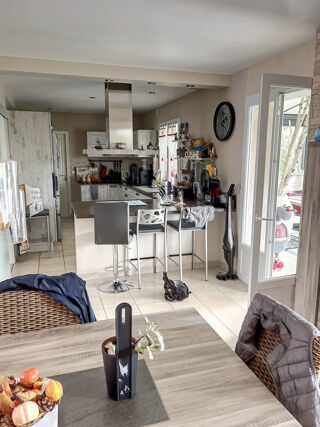  Maison � vendre 6 pi�ces 180 m�