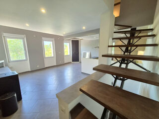  Loft à vendre 2 pièces 53 m² Toulon