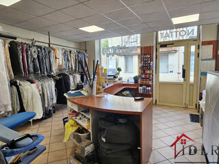  Immeuble  vendre 7 pices 218 m