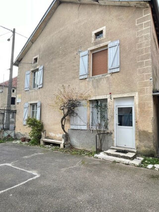  Maison � vendre 11 pi�ces 320 m�