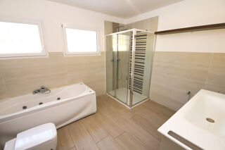  Maison � vendre 12 pi�ces 201 m�