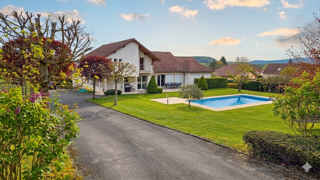  Maison à vendre 9 pièces 274 m²