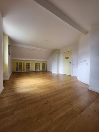  Maison � vendre 8 pi�ces 235 m�