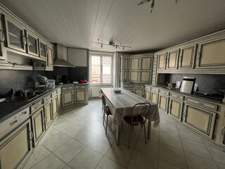  Maison � vendre 10 pi�ces 202 m�