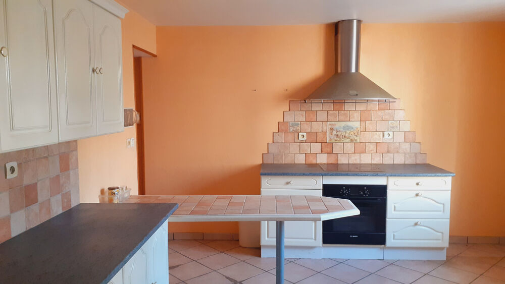 Maison 5 pièces 180 m² · à Fontaine Francaise · 180 m² · 41 000 €