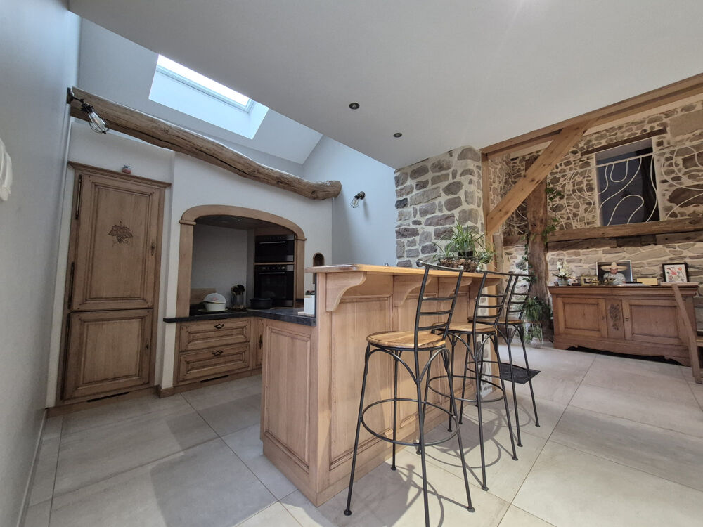 Vente Maison Belle ferme rénovée de 190 m2 avec terrain constructible et mobil-home habitable La lanterne et les armonts