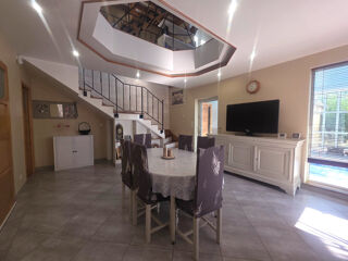  Maison � vendre 7 pi�ces 300 m�