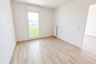 Vente Appartement T2 au 3ème de 43 m2 avec balcon et parking privatif   Rouen Rive Gauche Rouen