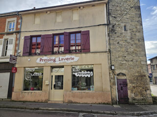  Immeuble � vendre 7 pi�ces 218 m�