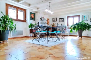  Maison � vendre 8 pi�ces 266 m�