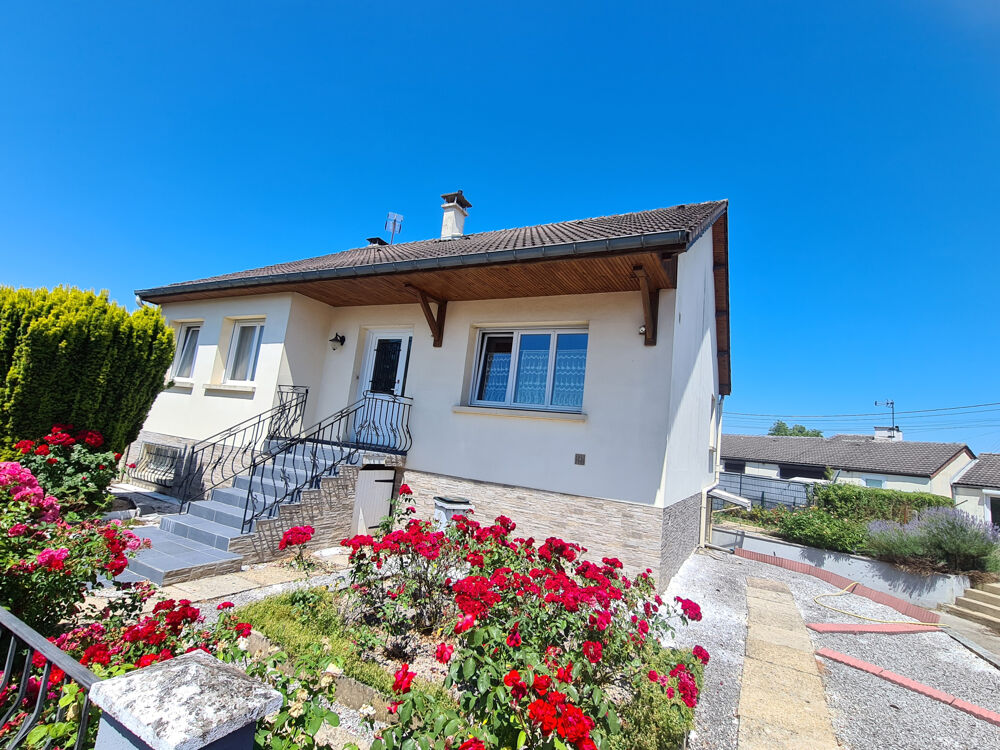 MAISON SUR SOUS-SOL DE 92 M2