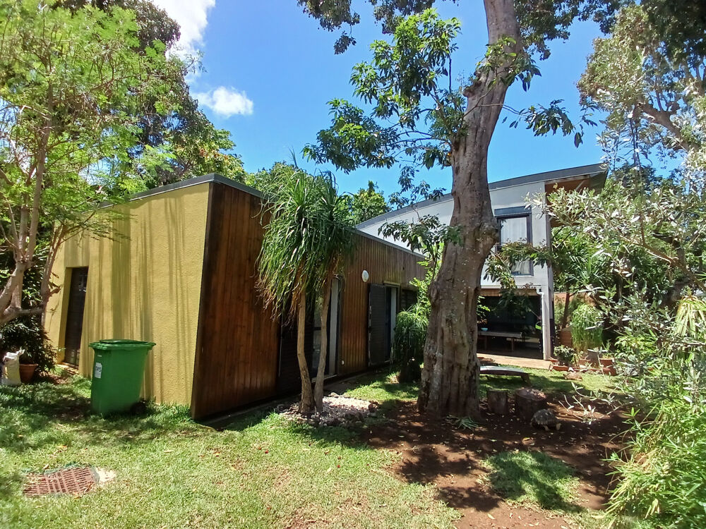 Vente Maison A vendre Charmante villa F4/5 de 133 m2 sur terrain arboré de 600 m2 St pierre
