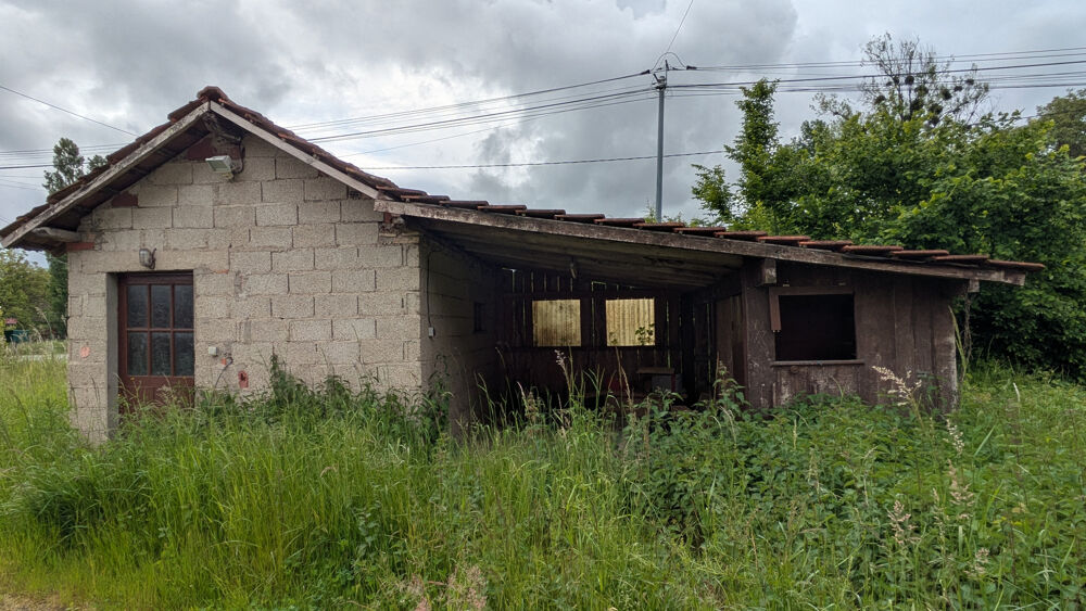 maison à rénover avec 13 000m2 terrain