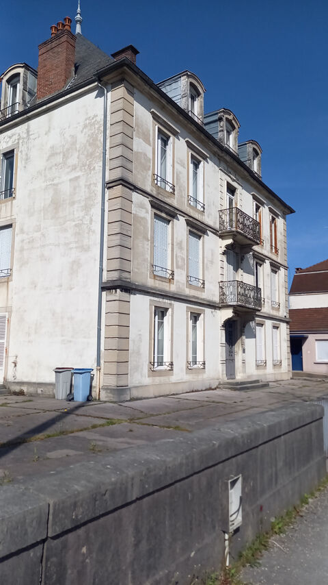 Local Professionnel 85000 39000 Lons le saunier