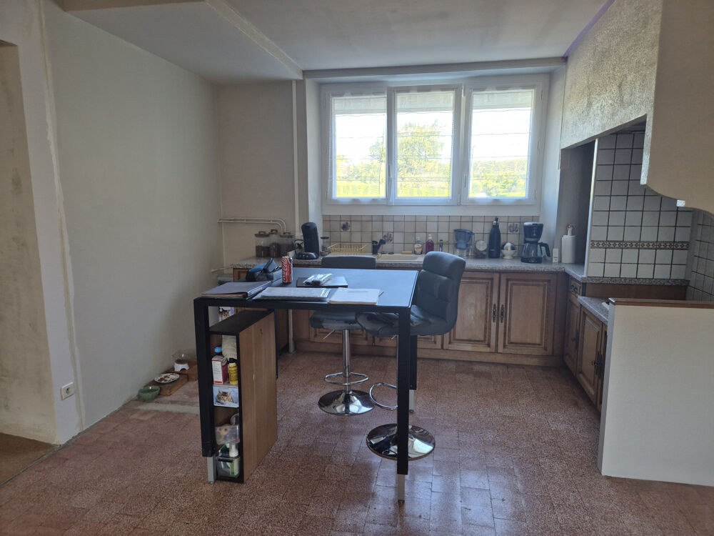 Vente Maison Maison à fort potentiel avec terrain de 2299m2 Bazincourt sur saulx