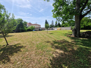  Propriété/château à vendre 10 pièces 440 m²