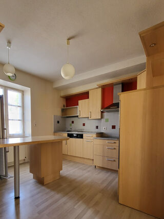  Maison  vendre 6 pices 114 m