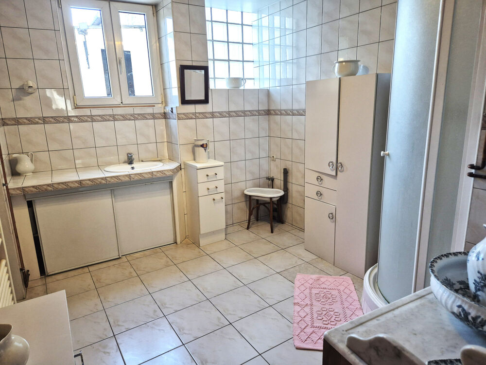 Maison familiale en pierres de 166m2 avec 4 chambres