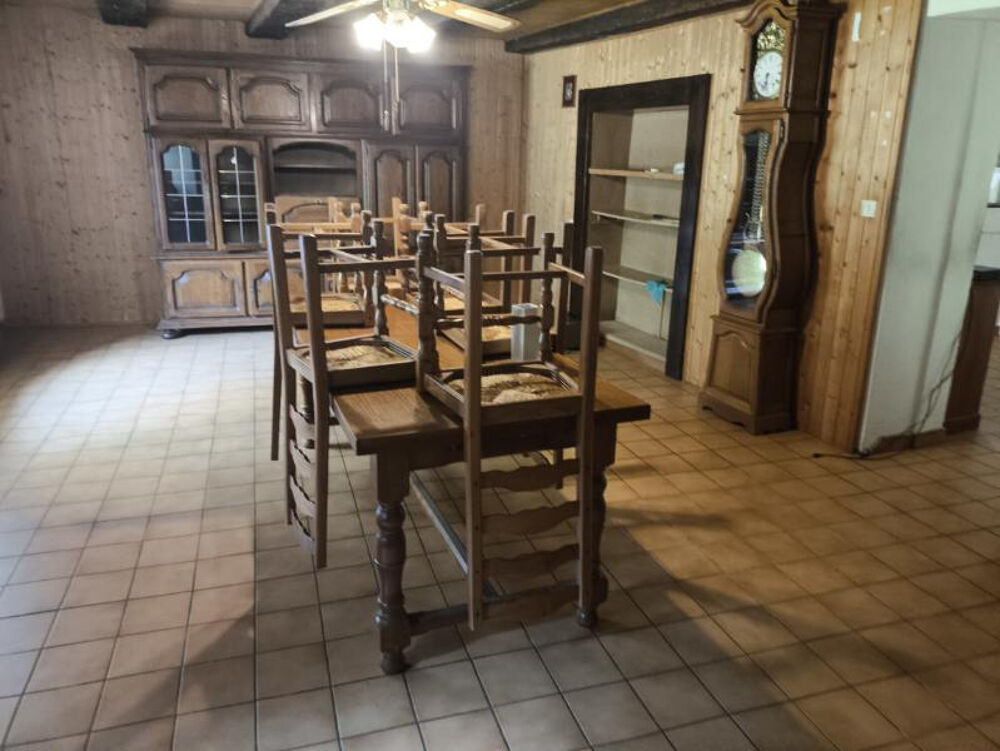 THIEFFRANS 70230 Maison de Village mitoyenne de 142 m2 sur 2729 m2 terrain