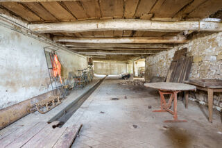  Ferme à vendre 4 pièces 350 m²
