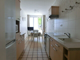  Immeuble � vendre 235 m�