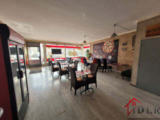  Immeuble  vendre 8 pices 200 m