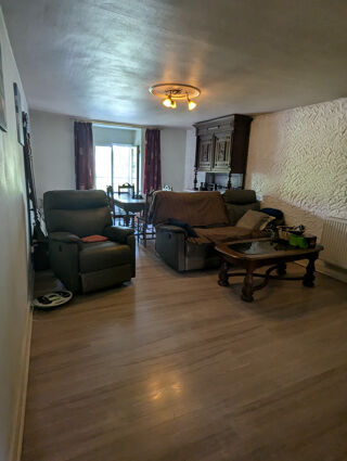  Maison  vendre 8 pices 198 m