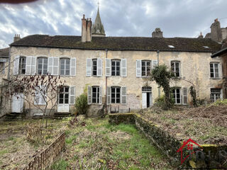  Proprit/chteau  vendre 15 + pices 240 m