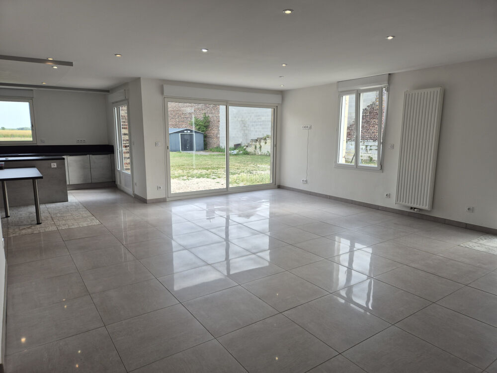 Maison en pierres de 182m2 avec 4 chambres + jardin