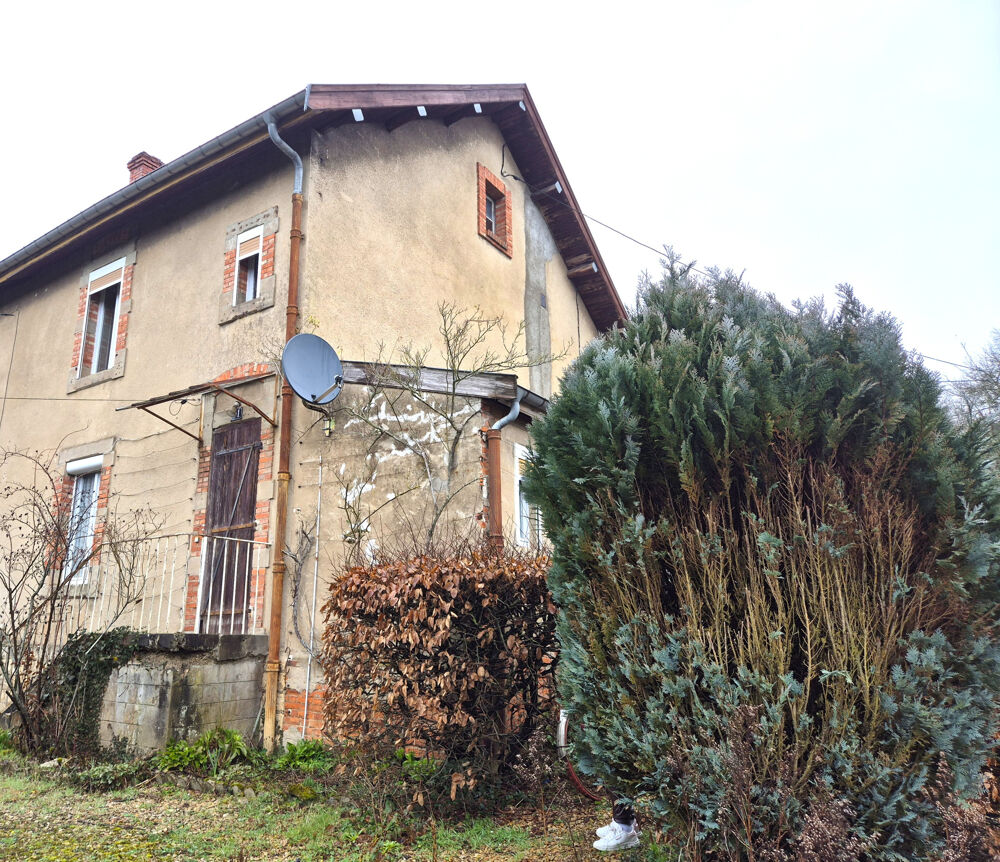 Maison de village de 98m2 à moderniser avec jardin