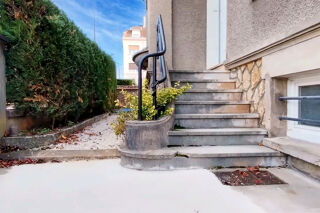  Maison  vendre 8 pices 158 m